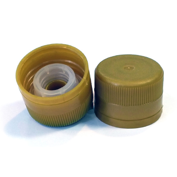 Gold Plastic Screwcap with pourer 31.5 x 24mm