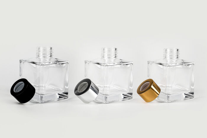 Cubic Diffuser Bottle with Black Lid - Image 3